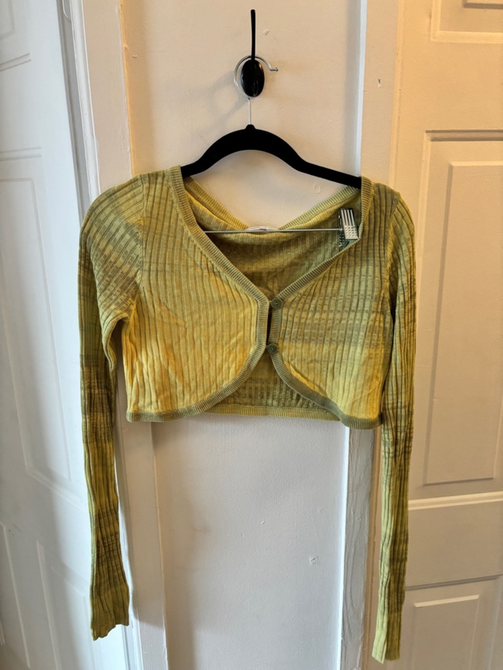 Patrizia Pepe Ribbed Cropped Long-Sleeve Cardigan in Yellow-Green